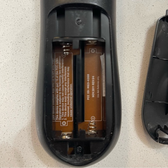 Xfinity XR2 Version R1 TV Remote - Picture 6 of 6